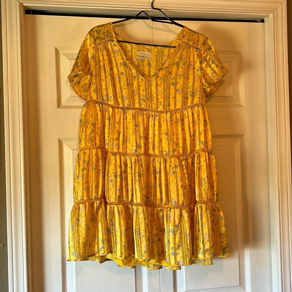 Urban Outfitters Size Small Yellow Babydoll Dress